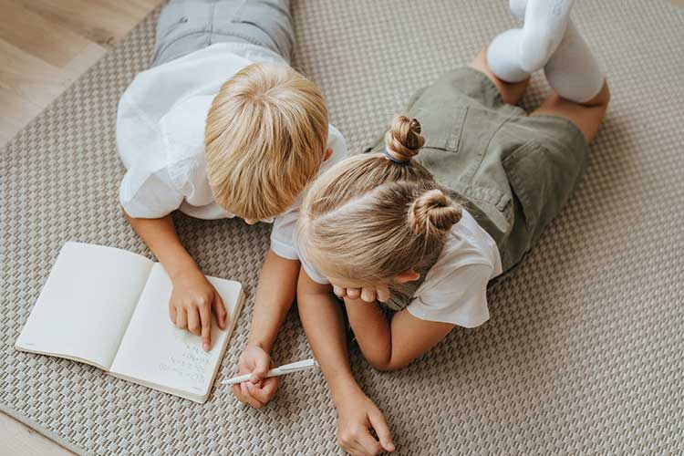 Aménagez un espace calme et chaleureux pour les devoirs