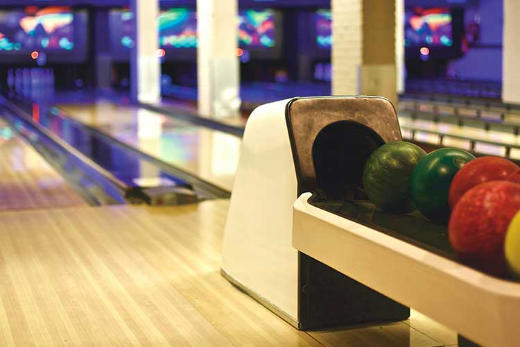 Une sortie bowling avec ses amis pour son anniversaire